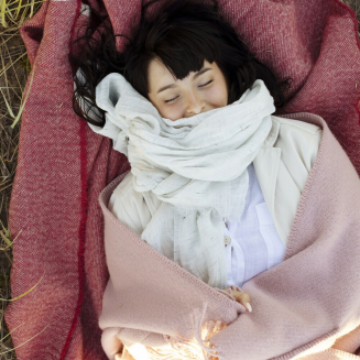 Szal z kieszeniami Lapuan Kankurit UNI dusty rose 60x170 cm - 4