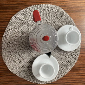 Alessi Pulcina coffee maker for 3 cups with a red handle for induction - 9