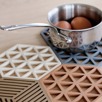  Zone Denmark Triangles Lupine Dish Mat 16x14 cm - 4