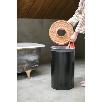 Brabantia laundry basket with cork cover, black, 60 liters - 5