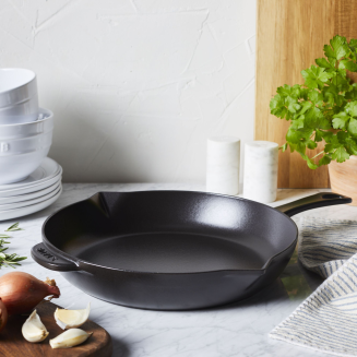 Patelnia żeliwna ze stalową rączką Staub 26 cm black - 3