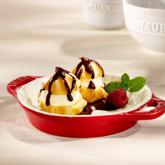 Okrągły półmisek ceramiczny do ciast Staub - 2 ltr, Czerwony - 2