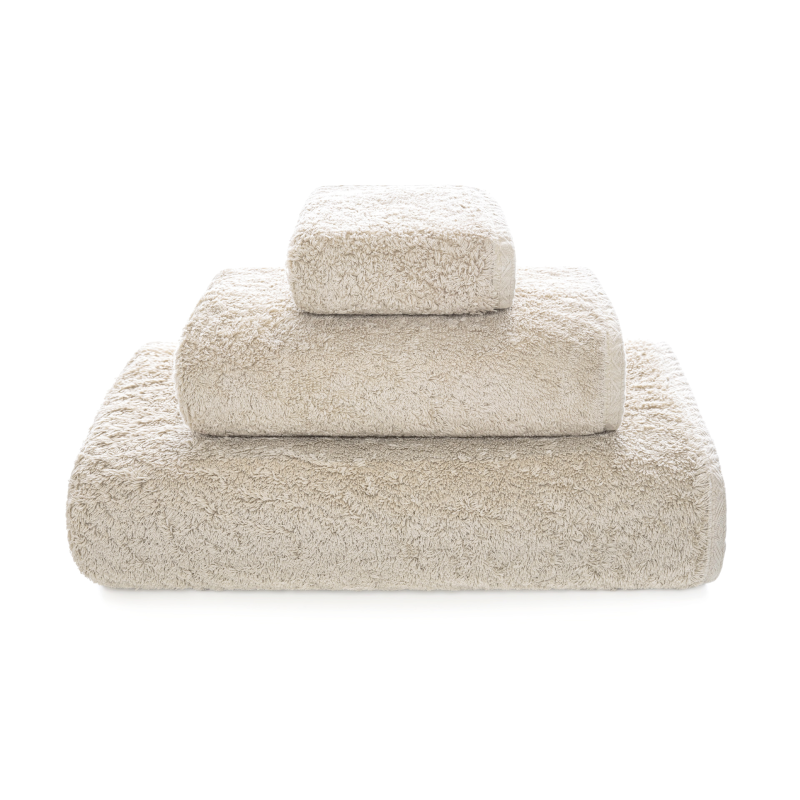 Graccioza Grand Egoist Fog towel