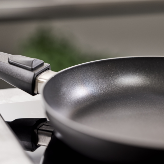 Patelnia z odczepianym uchwytem Scanpan Urban 24 cm - 7