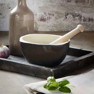  Emile Henry mortar and pestle, black - 2