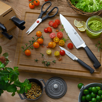 Nóż do pieczywa Zwilling Four Star 20 cm | JESIENNA PROMOCJA - 2