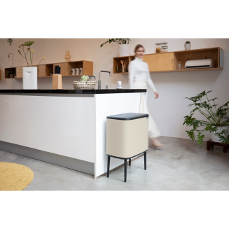 Kosz Brabantia Bo Touch Bin 11+11+11l delikatny beż - 4
