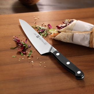 Kompaktowy nóż szefa kuchni Zwilling Pro 14 cm - 8