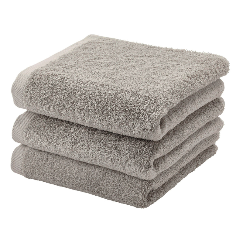  Aquanova London Truffle towel 55x100 cm