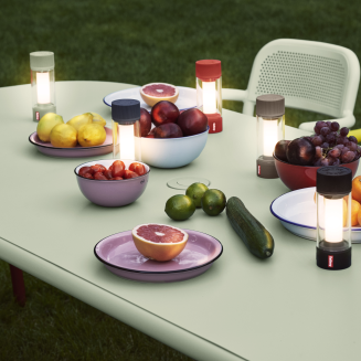 ZESTAW: Stół ogrodowy Fatboy Tavolo Toní + 4 x Fotel ogrodowy Fatboy Armchair Toní - 6