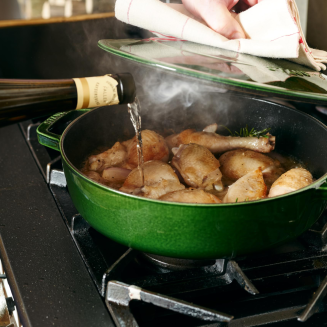 Głęboka patelnia do duszenia z pokrywą Staub Chistera 28 cm basil green - 5