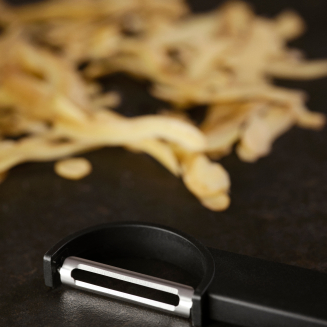 Zone Denmark Singles Black Vegetable Peeler 3 cm - 3