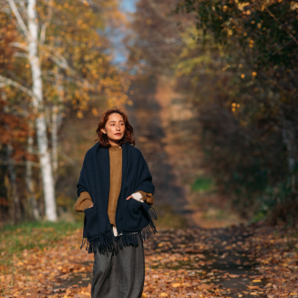 Szal z kieszeniami Lapuan Kankurit UNI midnight blue 60x170 cm - 4