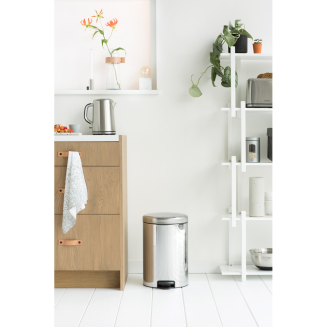 Kosz łazienkowy Brabantia NewIcon 20l Brilliant Steel - 3