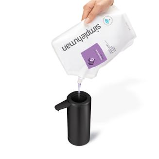 Dozownik bezdotykowy z akumulatorem Simplehuman 414 ml czarny - 5