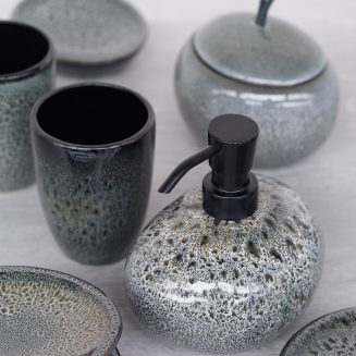  Aquanova Ugo Black olive bathroom mug - 5