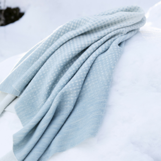 Koc Lapuan Kankurit JUHANNUS white-blue 100x150 cm - 3