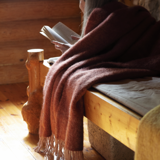  Koc z moherem Lapuan Kankurit REVONTULI powder-maroon 130x170 cm - 3