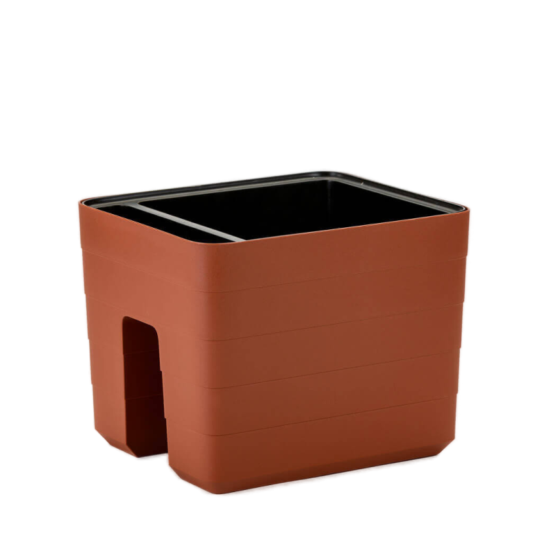 Balkonowa donica samo-nawadniająca Plastia Berberis 26x30 cm cynamonowy