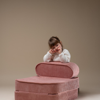 Rozkładany fotel dziecięcy Wigiwama Flip Chair Pink Mousse - 7