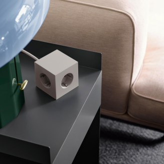 Listwa zasilająca Avolt Square 1 z podwójnym USB-C 30 W i magnetyczną podstawą 1.8 m beżowa - 4