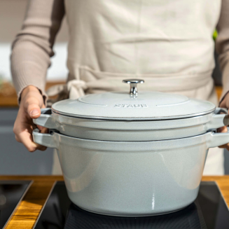 Zestaw 2 naczyń żeliwnych z pokrywą Staub biała trufla - 11