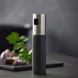 Dozownik do oliwy w sprayu Bitz Black 100 ml - 2