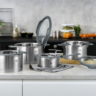  Set of 5 Zwilling Simplify pots - 16