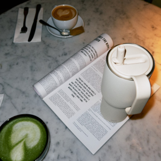 Kubek termiczny ze słomką Eva Solo Sip'n'Go 900 ml Coconut | CENA SPECJALNA - 11