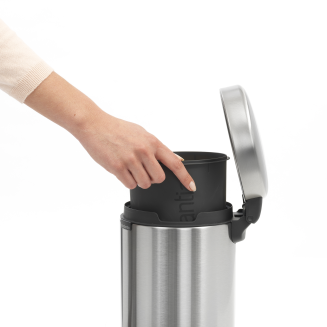 Kosz łazienkowy Brabantia NewIcon 3l Matt Steel FPP - 3