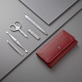 Zestaw do manicure i pedicure Zwilling Classic Inox czerwone skórzane etui 7 elementów - 9
