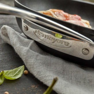 Głęboka patelnia tytanowa z 2 uchwytami i pokrywą Demeyere Alu Pro 5 Sauté 28 cm - 11