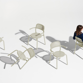 Combi Offer 2: Fatboy Bistreau Toní garden table + 2 x Fatboy Armchair Toní garden chair - 6