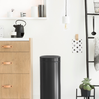 Kosz Brabantia Touch Bin 30l czarny mat - 3
