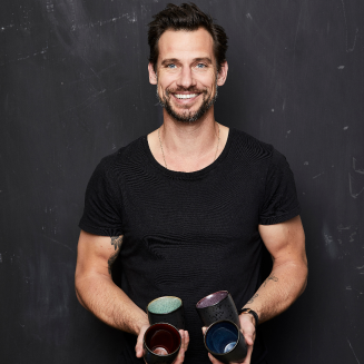 Kubek z uchem Bitz Galaxy Black&Deep Blue 300 ml - 2