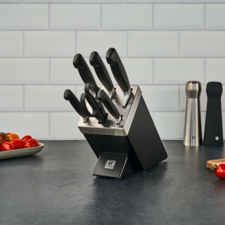 Zestaw 5 noży w bloku samoostrzącym z nożycami Zwilling Four Star Black - 13