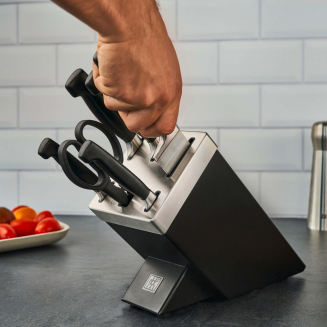 Zestaw 5 noży w bloku samoostrzącym z nożycami Zwilling Four Star Black - 12