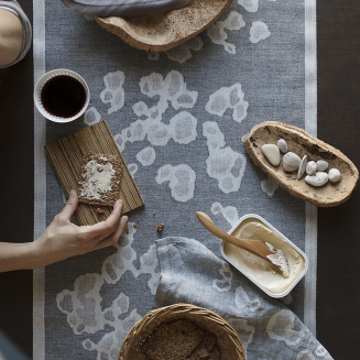 Podkład do sauny Lapuan Kankurit SAIMAANNORPPA white-grey 46x150 cm - 3