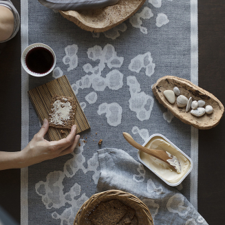 Podkład do sauny Lapuan Kankurit SAIMAANNORPPA white-grey 46x60 cm - 3