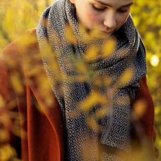 Szal z wełny merino Lapuan Kankurit Koli beige-black 60x220 cm - 7