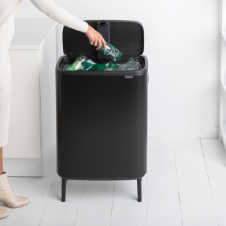 Kosz Brabantia Bo Touch Bin 60l czarny mat - 5