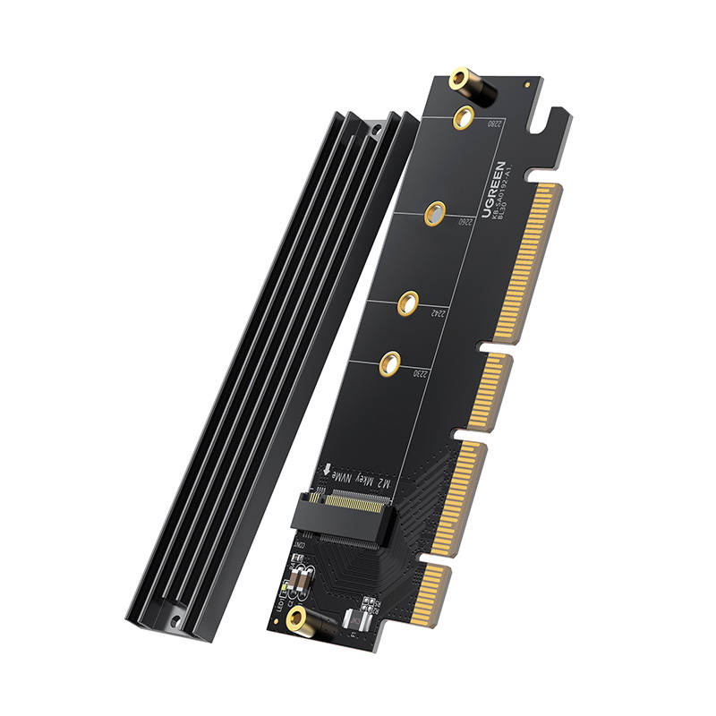  UGREEN CM465 PCIe x16 to M.2 NVMe adapter