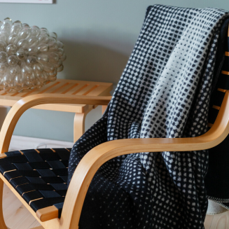 Koc Lapuan Kankurit JUHANNUS white-black 100x150 cm - 7