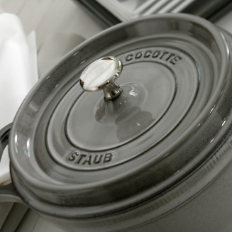 Garnek żeliwny okrągły Staub - 3.8 ltr, Grafitowy - 2