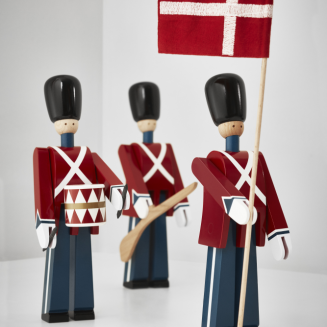 Figurka żołnierzyka ze sztandarem Kay Bojesen 22 cm - 5