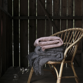 Koc z moherem Lapuan Kankurit SAAGA UNI smoke 130x170 cm - 4