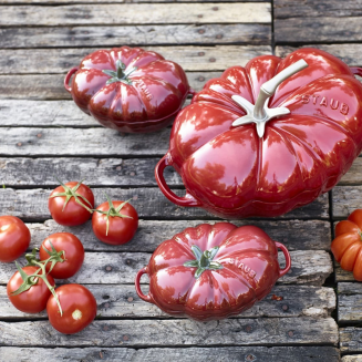 Garnek żeliwny owalny pomidor Staub - 2.5 ltr, Czerwony - 5