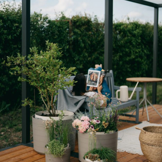 Duża donica samo-nawadniająca okrągła Urbalive Berberis jasnoszary 46 cm - 3