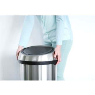 Kosz Brabantia Touch Bin 60l czarny z pokrywą FPP - 3