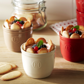  Set of two Emile Henry N°8 cream ramekin baking bowls - 2